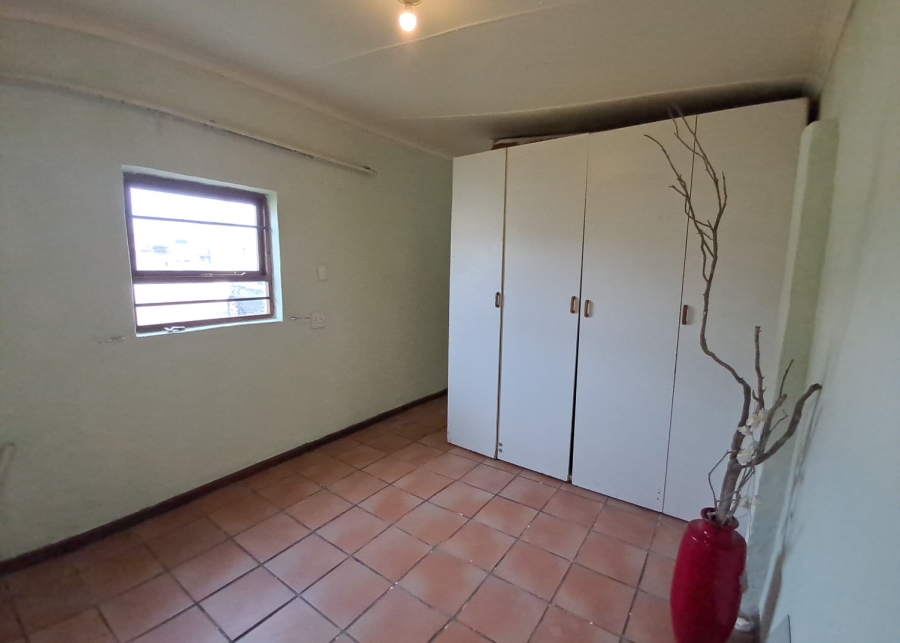 To Let 1 Bedroom Property for Rent in George Central Western Cape
